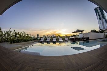 Plaza Shopping Hotel