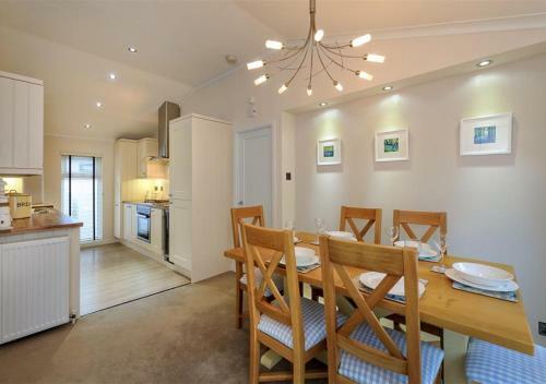 Apartamento T34, The Warren
