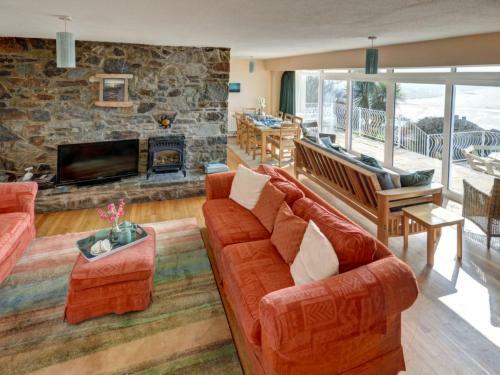 Holiday Home Seascape