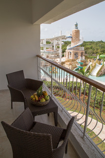 Hotel Cadaques Caribe Resort And Villas