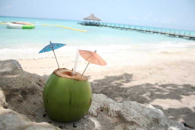 Hotel Cadaques Caribe Resort And Villas
