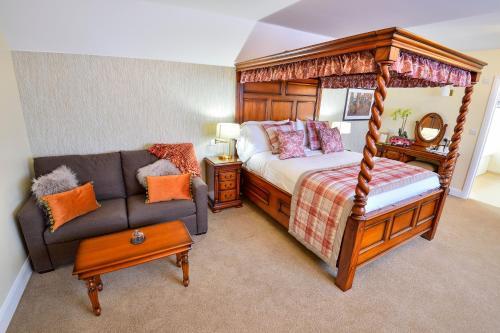 Hotel The Coach And Horses