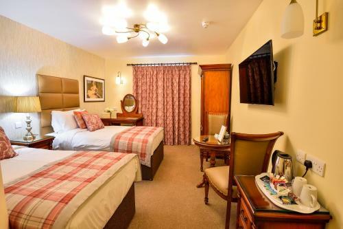 Hotel The Coach And Horses