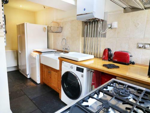 11 The Village, Yelverton