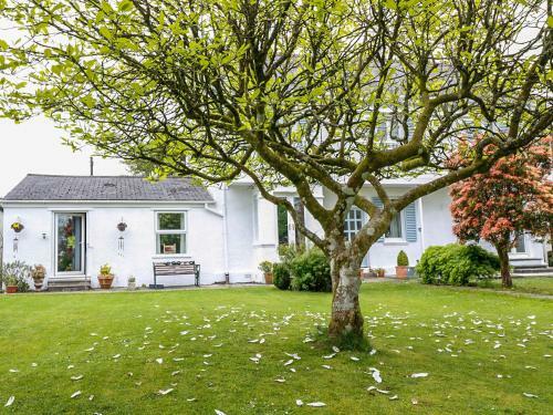 Little Claremont, Yelverton