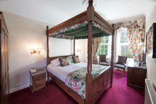 Hotel Alhambra Court