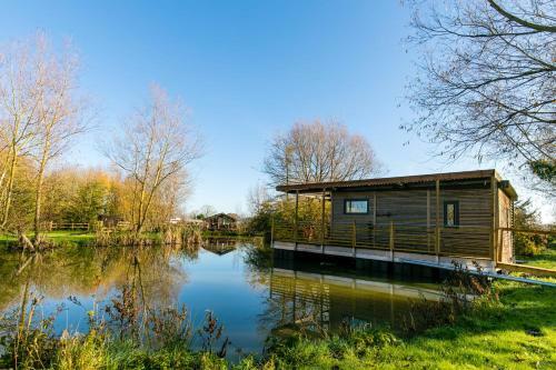 Lodge Fairwood Lakes Holiday Park