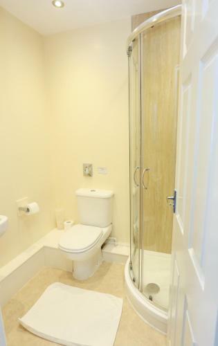 Hostal Riviera Guesthouse