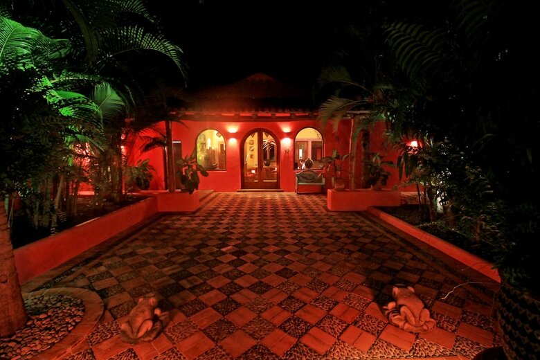 Hotel Las Alamandas