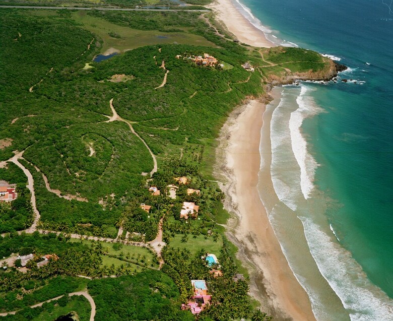 Hotel Las Alamandas