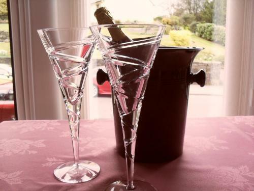 Hostal Invergarry Guest House (adults Only)