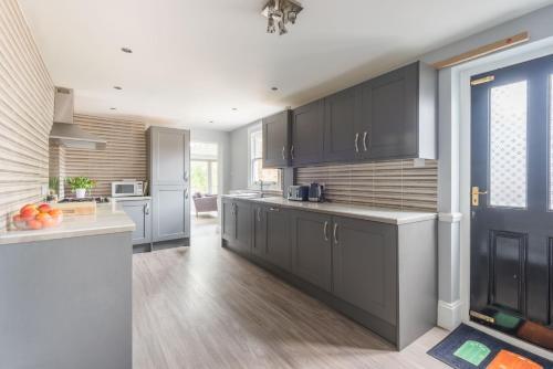 Apartamento Stylish Home Overlooking Twickenham Green