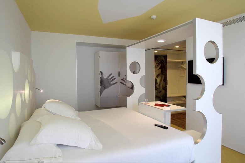 Hotel Room Mate Pau