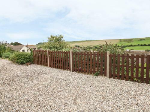 11 Penally Heights, Tenby