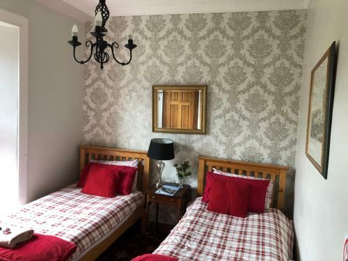 Castle Walk Bed & Breakfast
