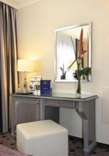 Hotel Queens Berlin City West