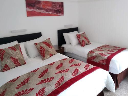 Hostal Palm Court