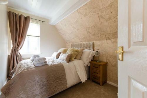Villa Luxury 3 Bed Home By The Lake