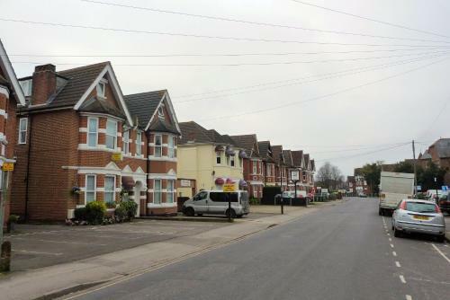 Hostal Long Stay Group - St Josephs Rooms