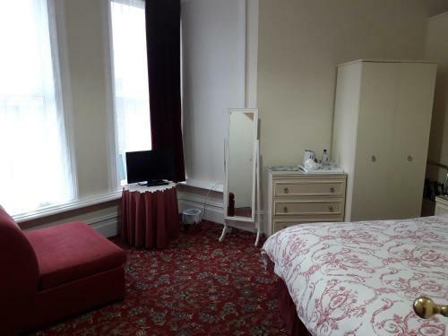 Bed & Breakfast Ellenborough House