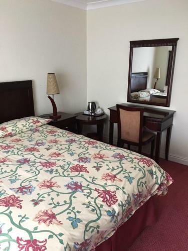 Regent Court At The Sandringham Hotel