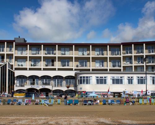 Regent Court At The Sandringham Hotel