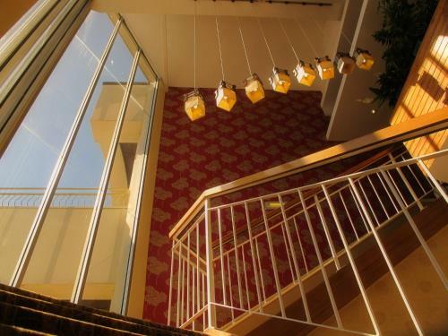 Regent Court At The Sandringham Hotel