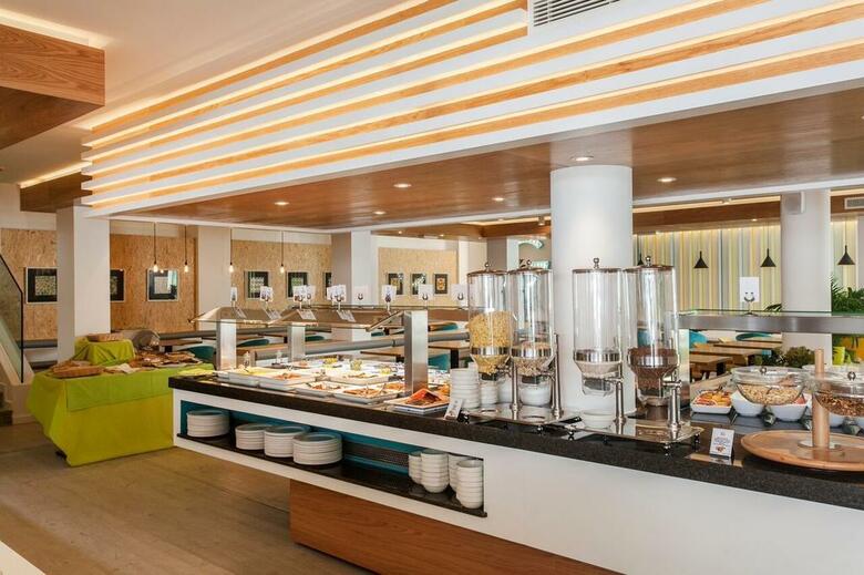 Vanilla Garden Hotel - Adults Only