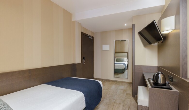 Hotel Reina Cristina