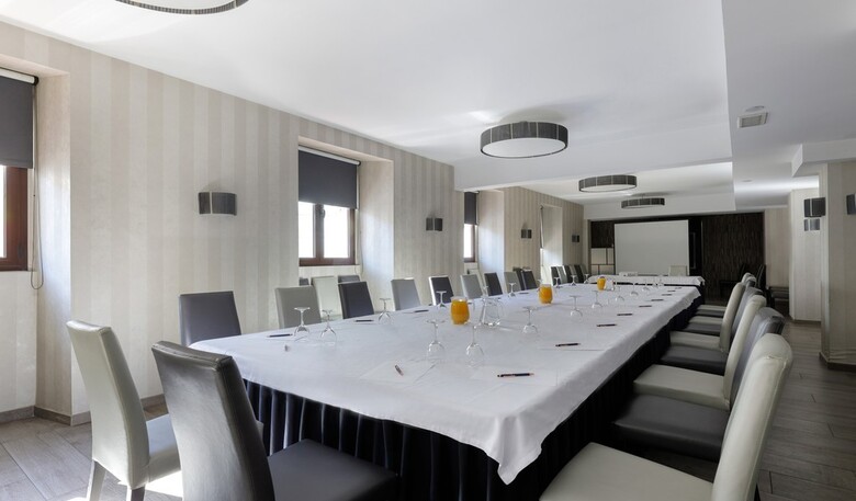 Hotel Reina Cristina