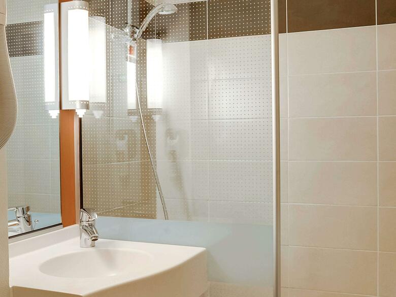 Hotel Ibis Salon De Provence