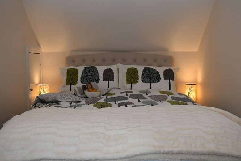 Curlew House