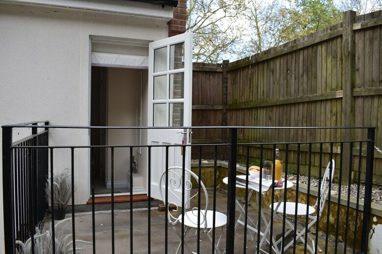 Curlew House