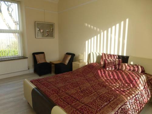 Strand Apartment