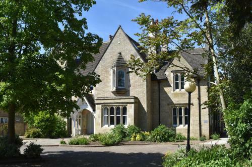 City Centre Vicarage Apartments