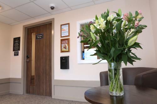 Hotel Harbour Spring By Marston's Inns