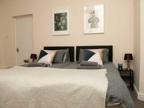 Allure City Apartment