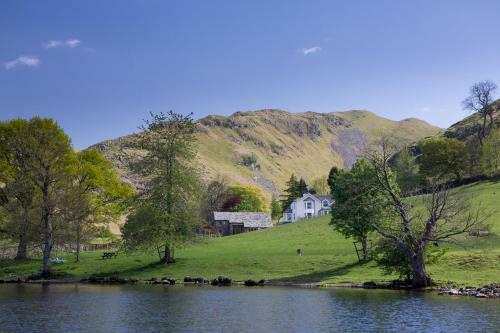 Waternook Lakeside Accommodation