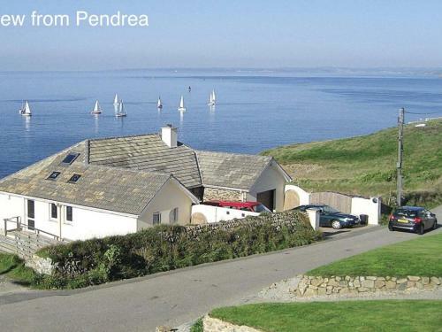 Pendrea, Porthleven