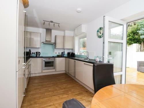 The Bungalow, Pwllheli