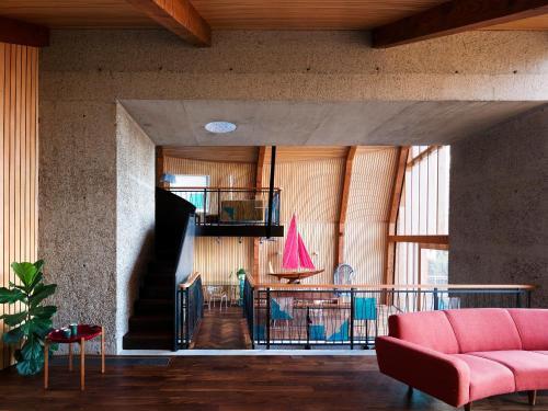The Houseboat