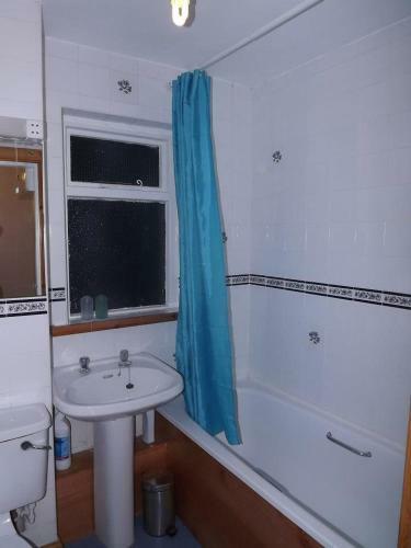 Dunollie Apartment Rooms