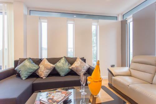 Razia Apartments