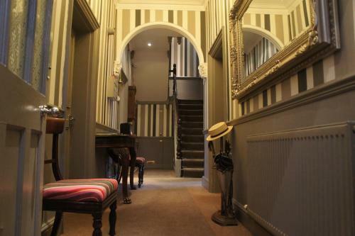 Bed & Breakfast Burlington House