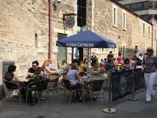 Apartamentos Urban Living's - The Larkin