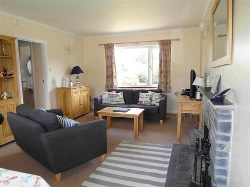 Holiday Home Constantine Bay