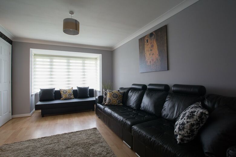 Villa Lomond Serviced Apartments- Muir House