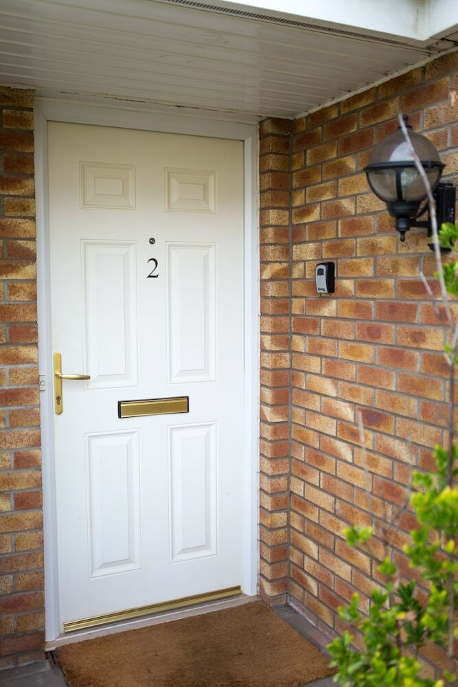 Villa Lomond Serviced Apartments- Muir House
