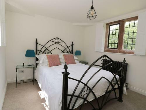 Redwood Cottage, Nantwich