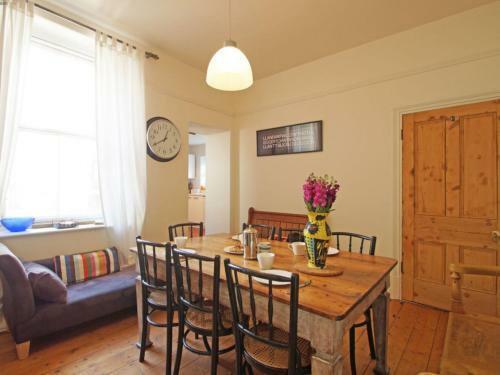Holiday Home Ty Cei